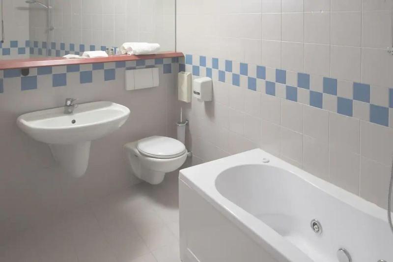 Alba Hotel Екстериор снимка