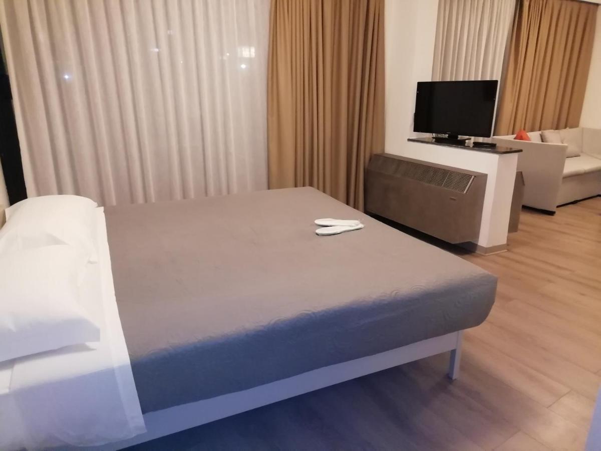 Alba Hotel Екстериор снимка