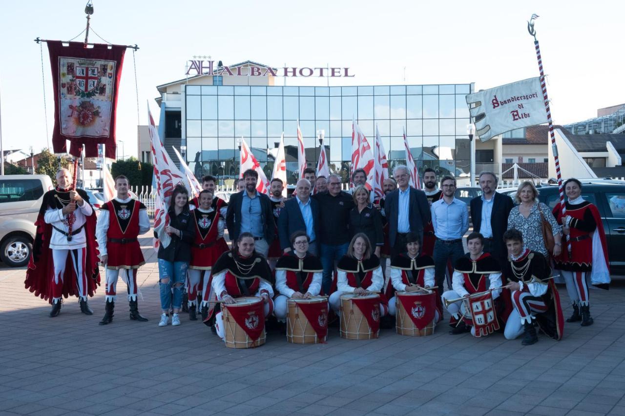 Alba Hotel Екстериор снимка